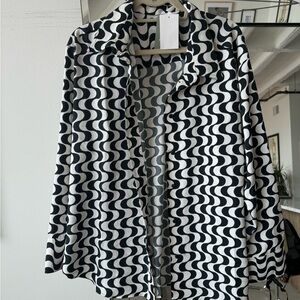 Black and White Retro button up shirt